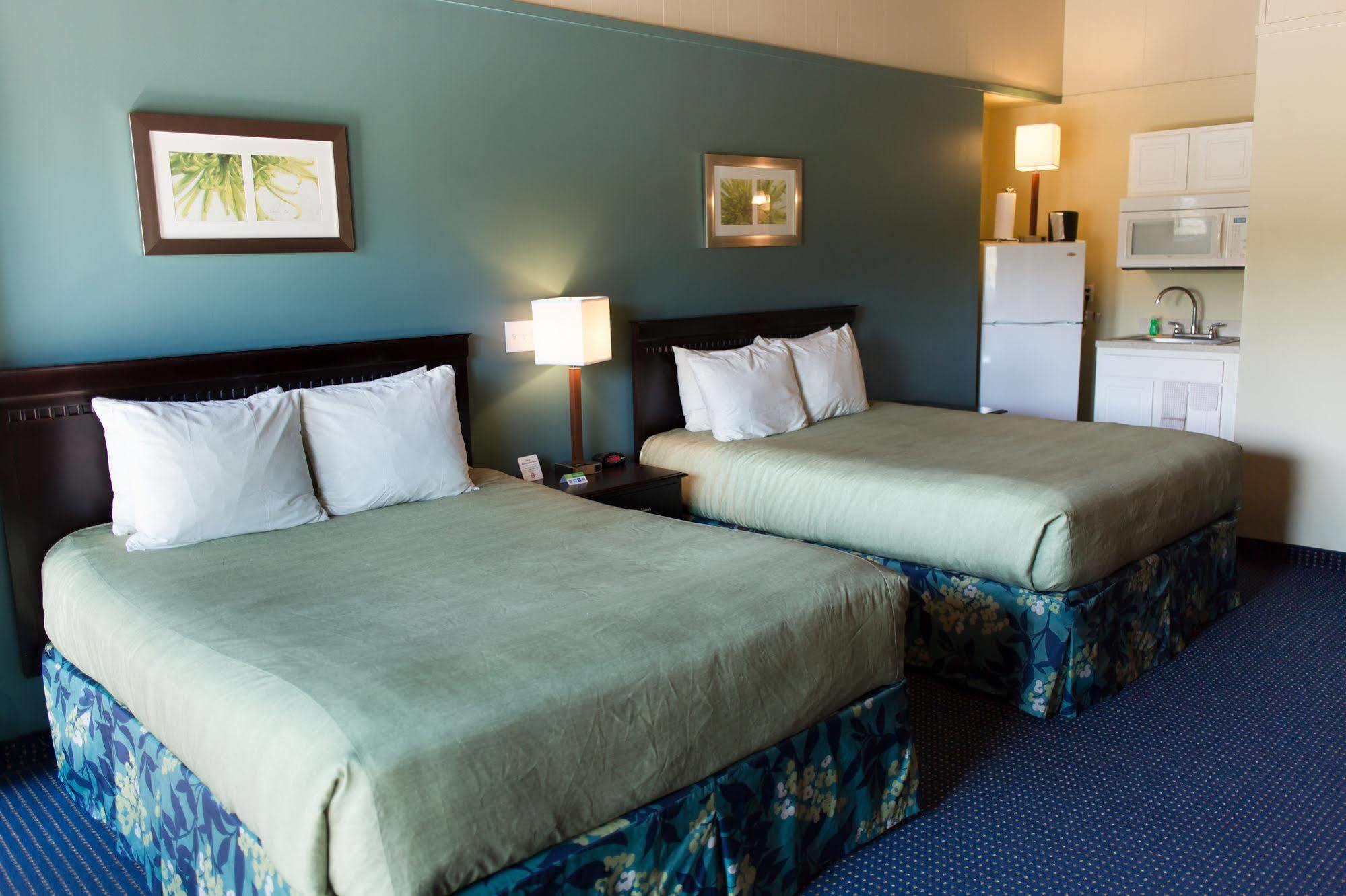 Inn At Deep Creek Oakland Bagian luar foto