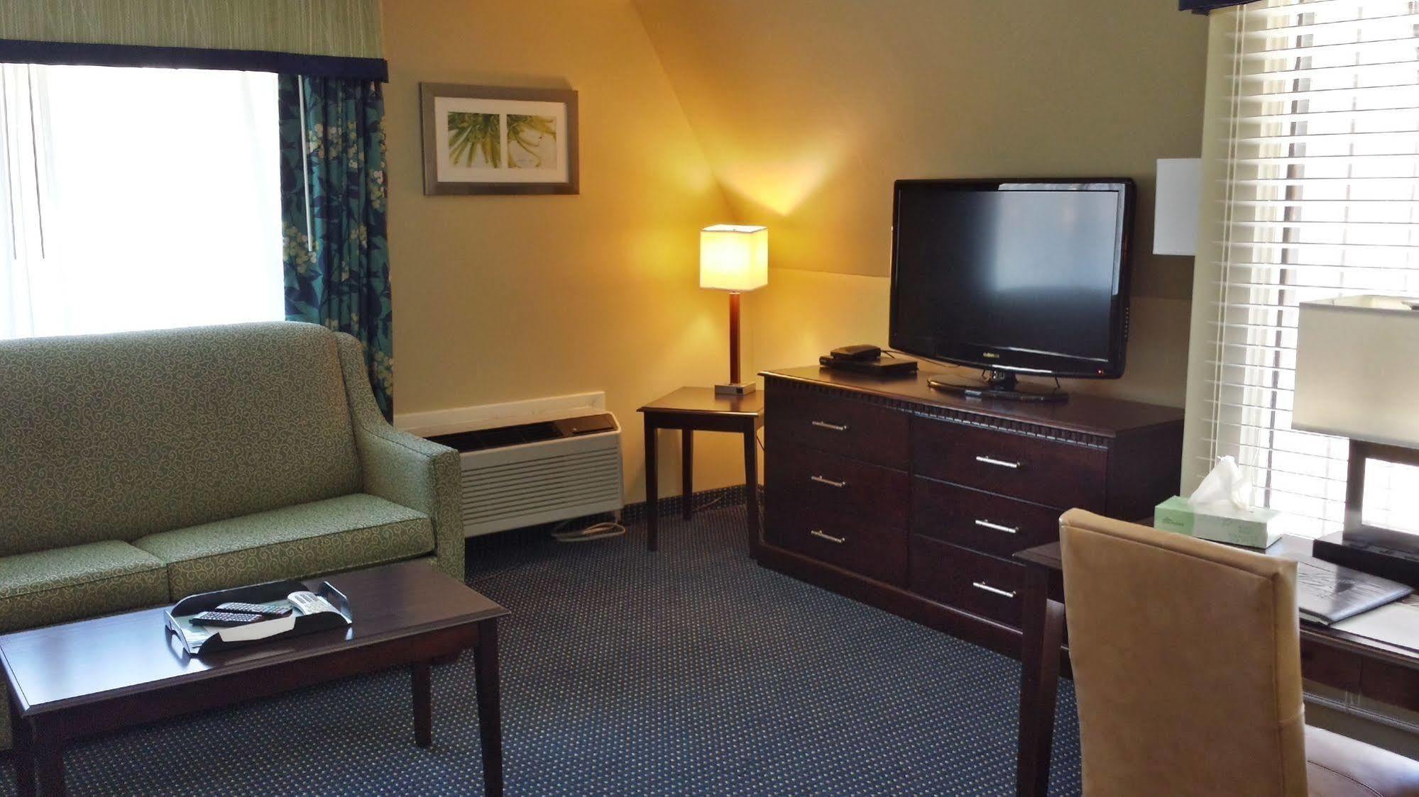Inn At Deep Creek Oakland Bagian luar foto