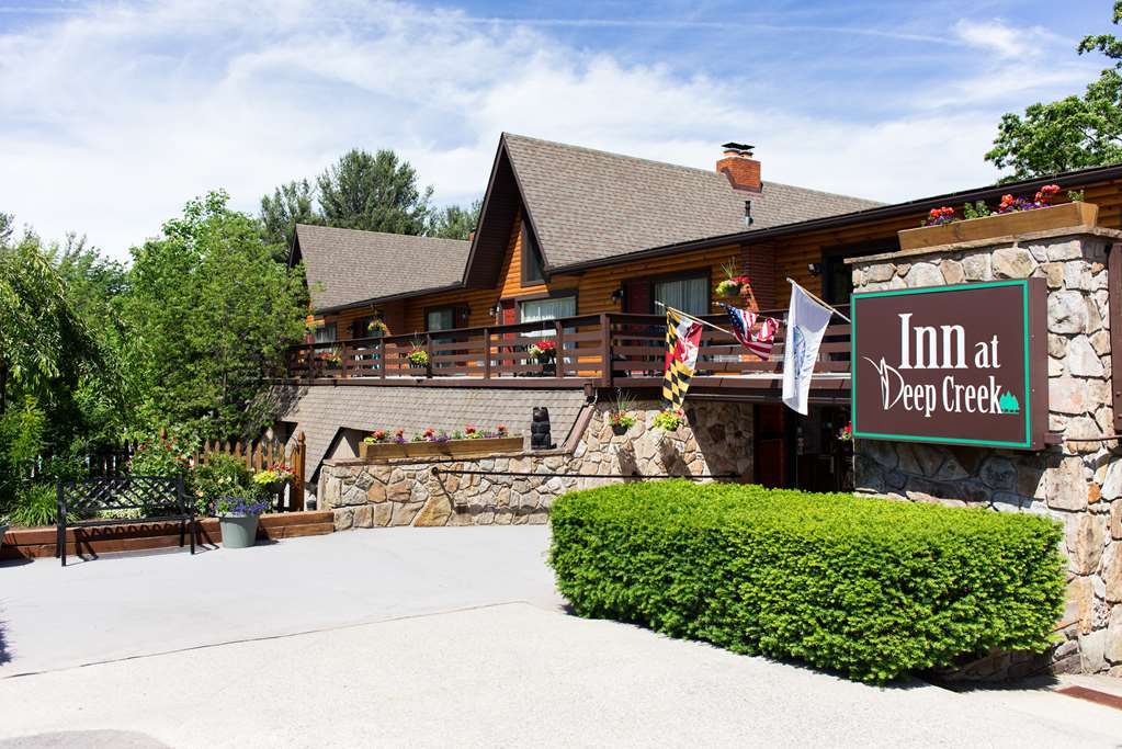 Inn At Deep Creek Oakland Bagian luar foto